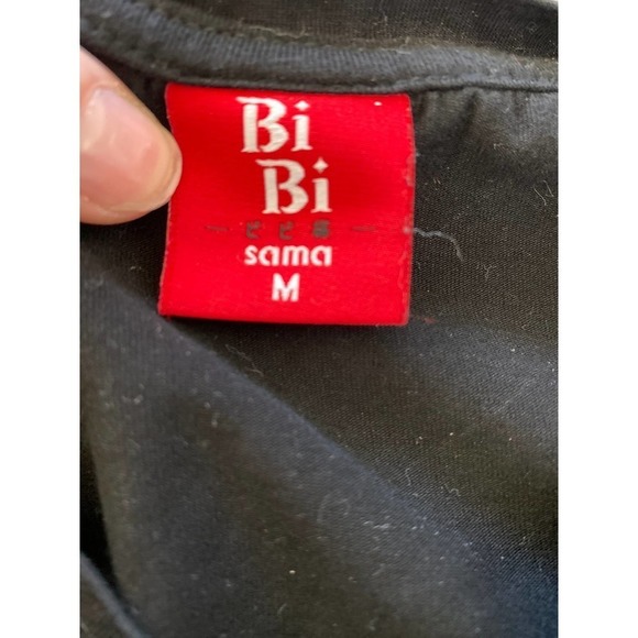 Adorable Anime T-Shirt - Picture 3 of 3